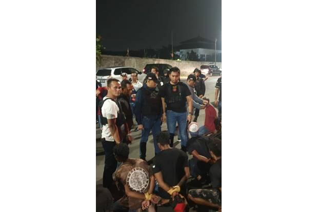 Polisi Tembak Kaki Pelaku Pembunuh Anggota FBR di Daan Mogot