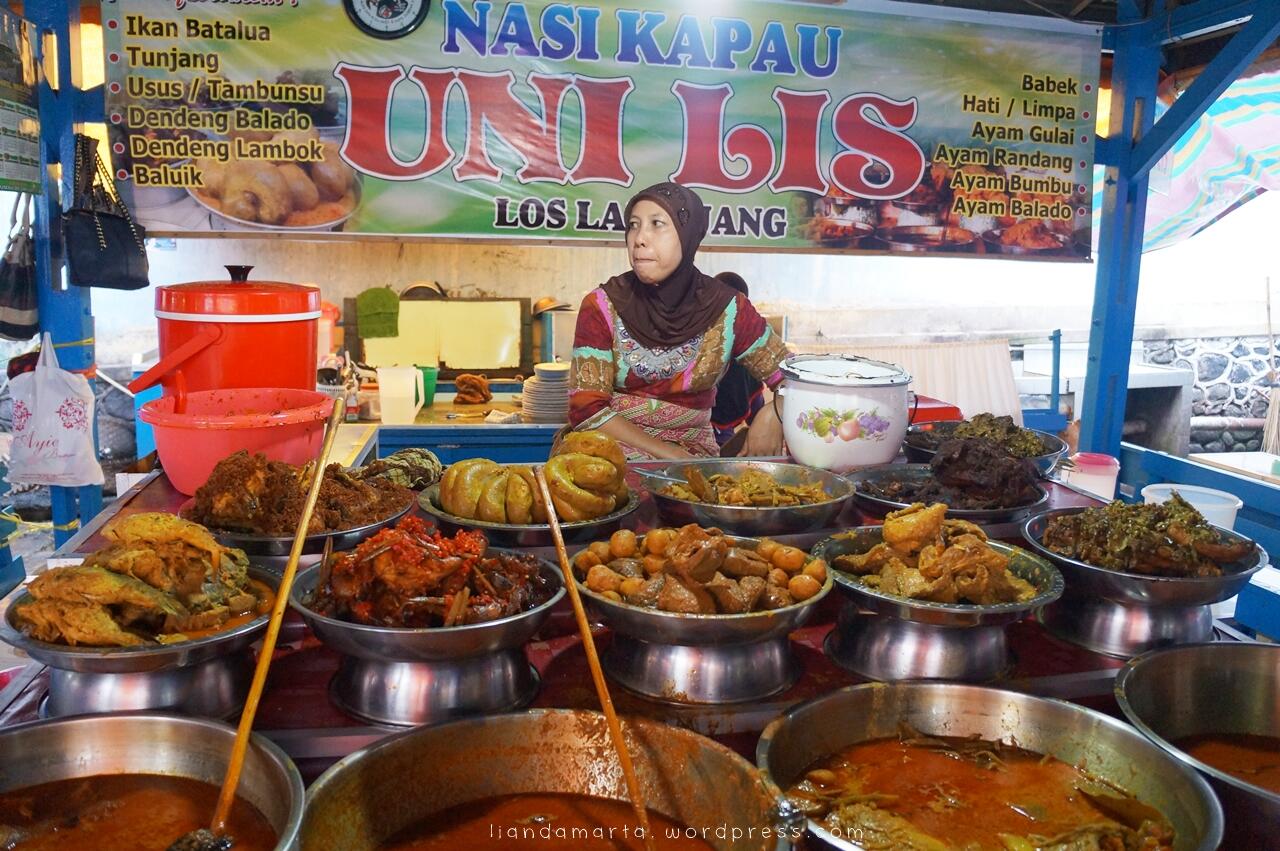 Beda Nasi Kapau dan Nasi Padang