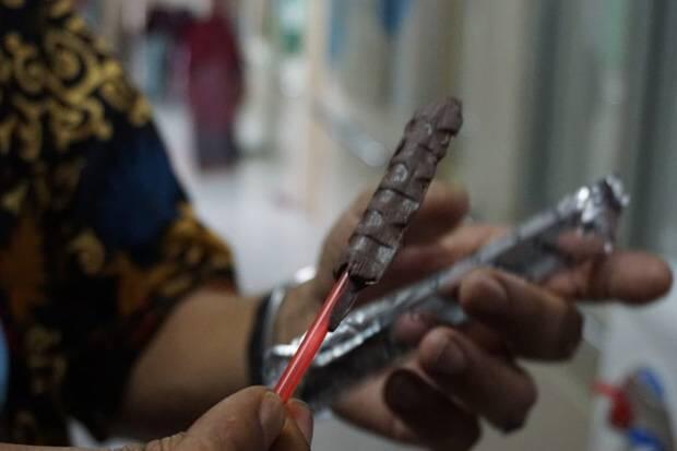 Bocah Perempuan di Pekalongan Meninggal Setelah Konsumsi Jajanan Cokelat