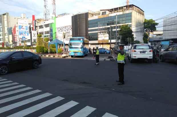 Arus Lalin Jaksel dan Jakpus Ramai Lancar, Tanjung Priok Padat