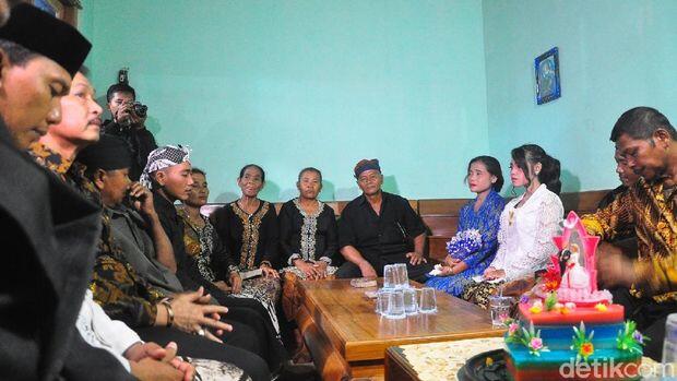 Pemerintah Resmi Catat Pernikahan Sedulur Sikep di Kudus
