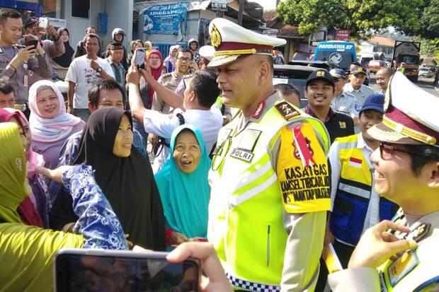 Mudik Lebaran, Kakorlantas Berharap Pedagang Tak Jualan di Jalan