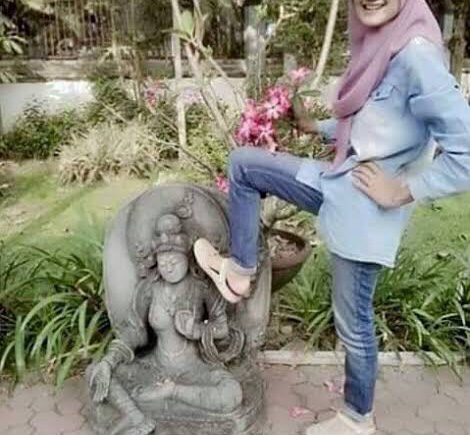 Mental rendah di tempat ibadah