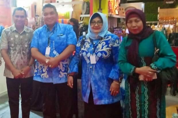 Unggulan Banjarbaru di Inacraft, Kain Sasirangan Bordir Lukis