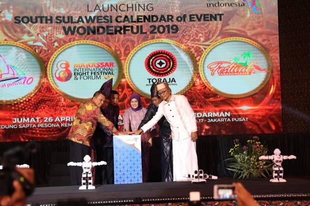 Atraksi Robot Warnai Peluncuran Kalender Even Sulsel 2019
