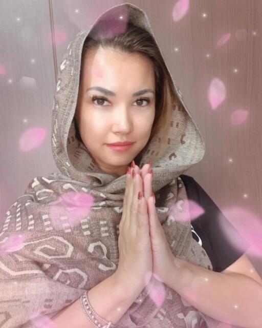 Maria Ozawa Ucapkan Selamat Berpuasa untuk Rakyat Indonesia