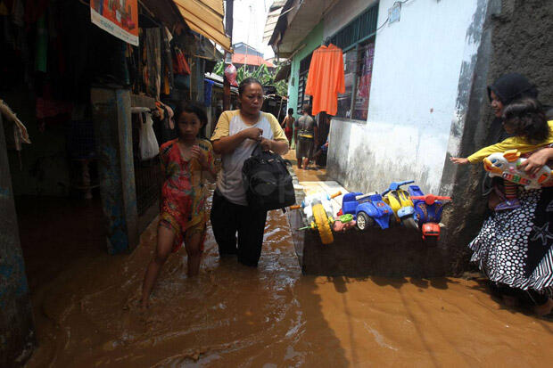 Semua Pengungsi Korban Banjir di Jaksel dan Jakbar Sudah Pulang