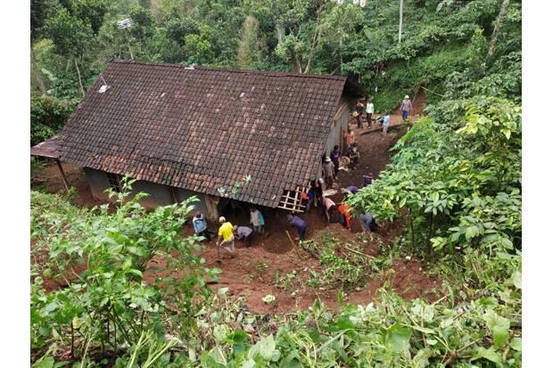 BPBD Tangsel Sebut Kecamatan Setu Paling Rawan Longsor