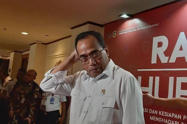 Menhub Akan Interogasi Garuda Soal Laporan Keuangan