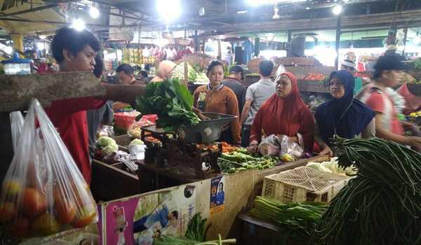 Harga Bawang Putih Meroket, Bawang Impor China Bertebaran di Pasar Sarolangun
