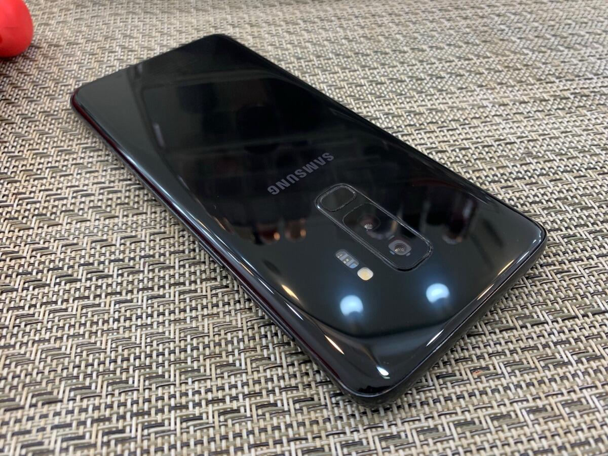 Terjual samsung galaxy s9 plus duos 128gb black  KASKUS