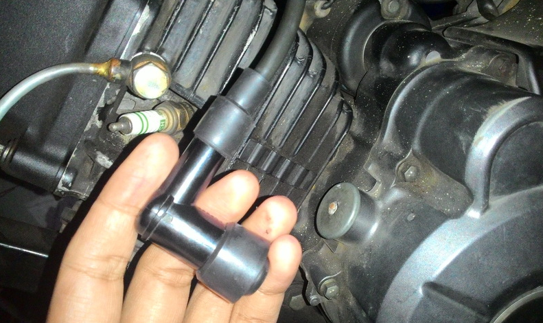 Hati – hati Gan, 5 Komponen Motor Berikut Mudah Rusak Jika Sering Kena Hujan