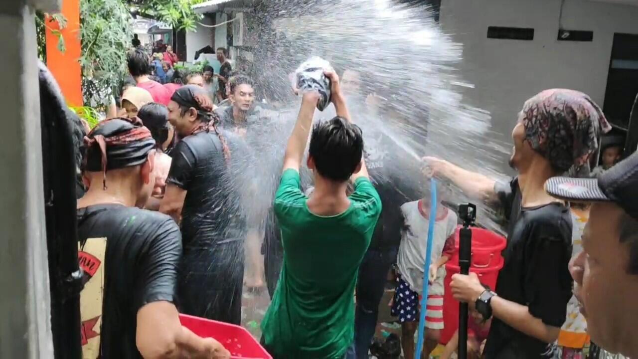 Gebyuran Bustaman, Tradisi Perang Air Menjelang Ramadhan