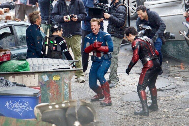 SPOILER ALERTT !!!, Inilah Yang Terjadi Di Akhir Film Avengers Endgame