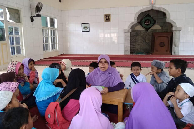 Hari Pendidikan, Nestapa Guru Ngaji Bekerja Tanpa Pamrih Tanpa Gaji