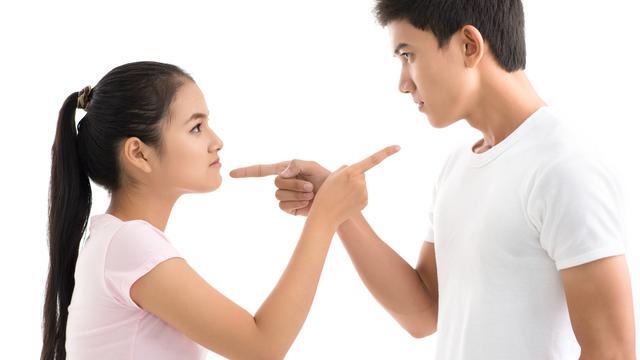 5 Tipe Pria dan Wanita Bakal Menyusahkan Kita!