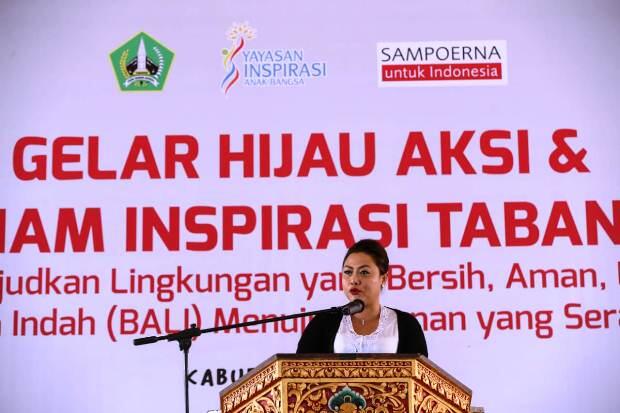Peringati Hari Bumi, HM Sampoerna dan Warga Tabanan Bersih-Bersih Lingkungan