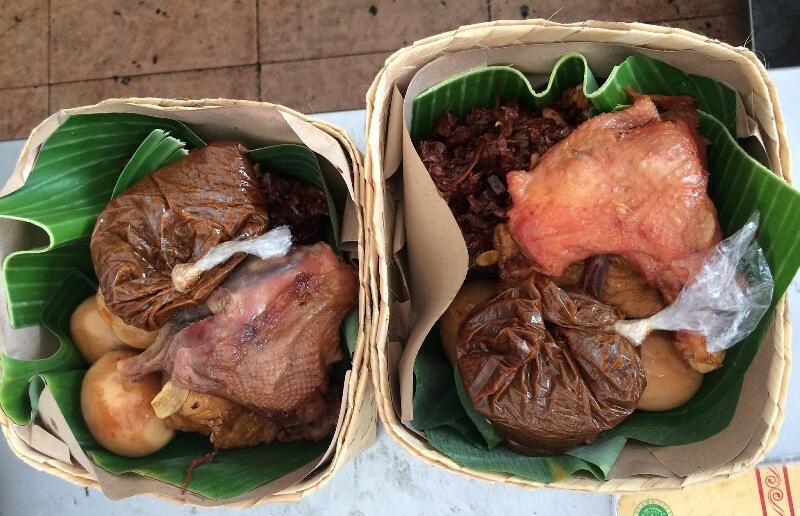 5 TEMPAT BERBURU KULINER GUDEG JOGJA PALING FAVORIT