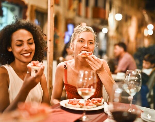 Pilihan Tempat Makan Buat yang Mau Agendakan Bukber dengan Teman-Teman 