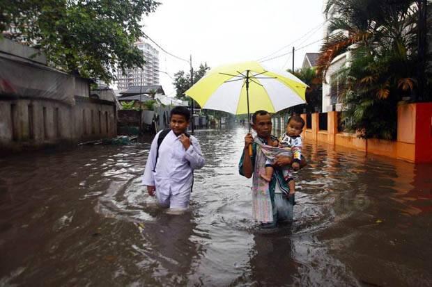 Banyak Turap Kali Rusak, Warga Tangsel Cemas Banjir di Bulan Ramadhan