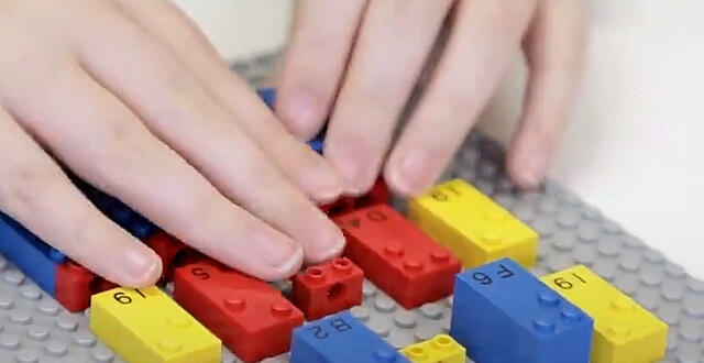 Braille Bricks dari LEGO Ini Bantu Penyandang Tunanetra Belajar Sambil Bermain, Gan!