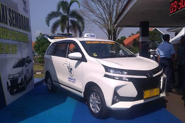 50 Taksi Baru Sembrani Siap Layani Penumpang dari Bandara Husein Sastranegara
