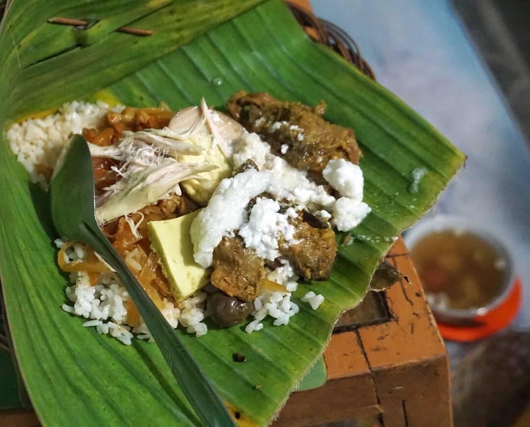 10 Tempat Buka Puasa di Solo yang Cocok untuk Buka Bersama 