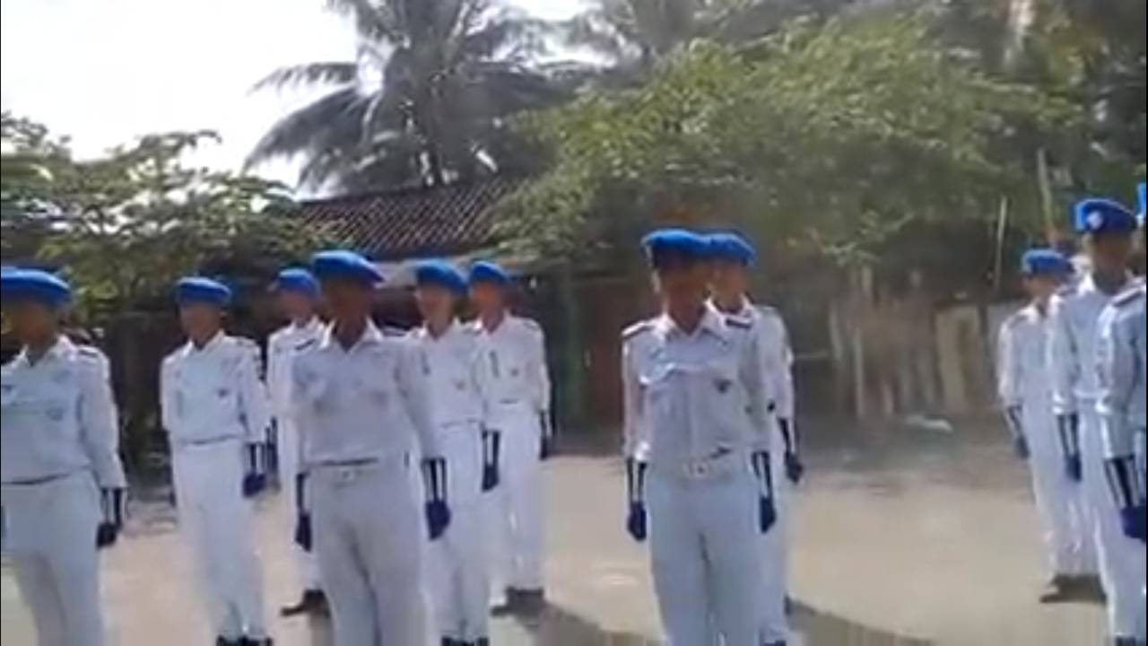 3 Komunitas Yang Berbeda, PRAMUKA, PMR, PKS