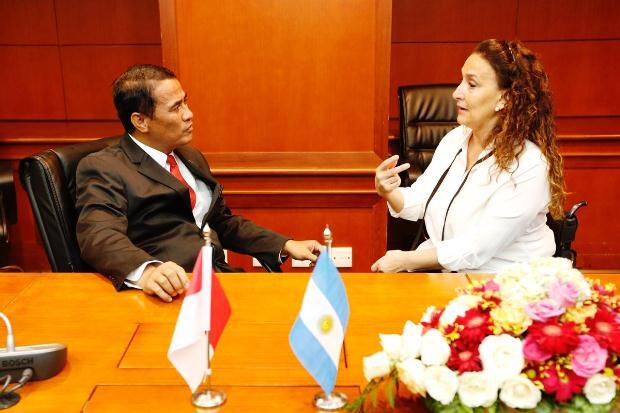 Indonesia Buka Akses Pasar Buah Tropis dan Rempah ke Argentina