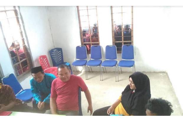 Kades Mesum dengan Janda Disidang Adat, Warga Tuntut Mundur dari Jabatannya