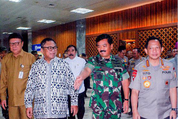 People Power Jangan Tabrak Konstitusi