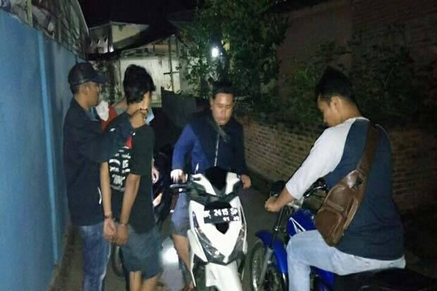 Nekat Transaksi Narkoba Usai Tarawih, 2 Pemuda Pengangguran Ditangkap