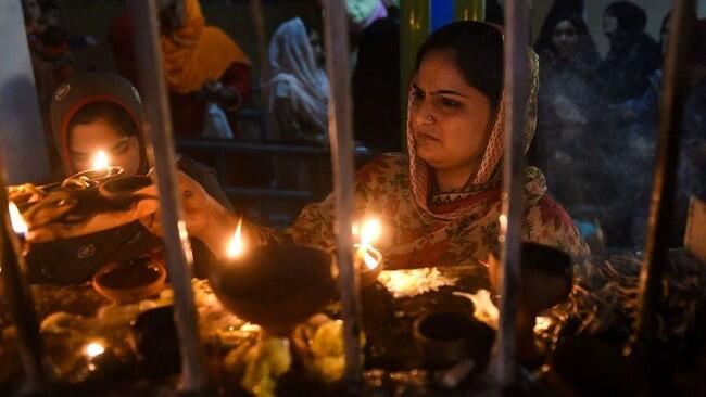 Ledakan di Luar Masjid di Lahore Pakistan, 5 Orang Tewas