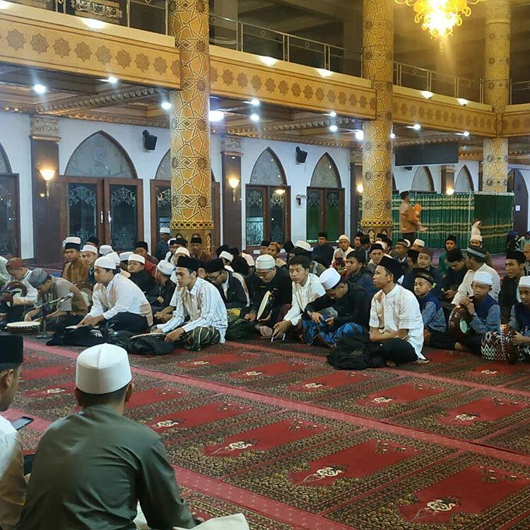 Tingkatkan Ilmu Pengetahuan &amp; Ketaqwaan GanSis Melalui Tiga Komunitas Ini!