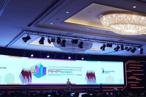 Jengkel Perizinan Ruwet, Jokowi Ancam Tutup Lembaga Tak Berkontribusi