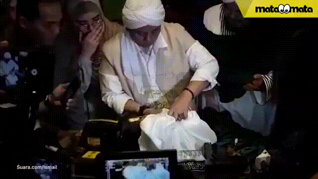 Waketum MUI: Kalaupun yang Dibawa Opick Rambut Nabi Lalu untuk Apa?