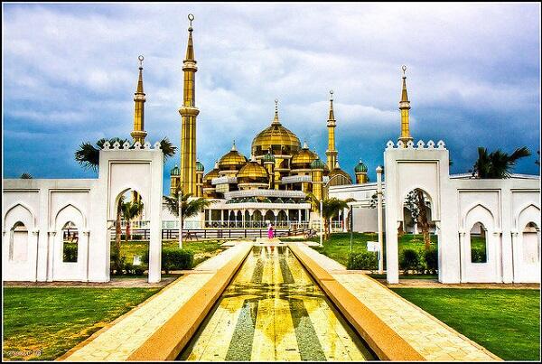 Lebih Dekat dengan 4 Masjid Paling Indah di Dunia