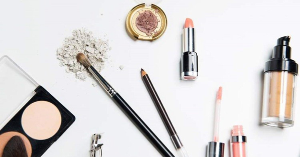 Udah Tau Belum? Ini Dia Arti Nama Brand Makeup Terkenal, Sis!