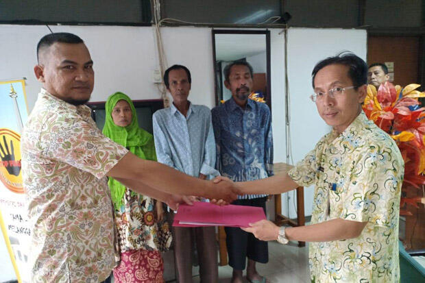 Hilang 2 Bulan, Begini Kisah Haru Pertemuan Asep dan Keluarga di Panti Sosial