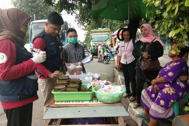 Jamin Kualitas Pangan, Puskesmas Gambir Gelar Sidak Takjil di Pejambon