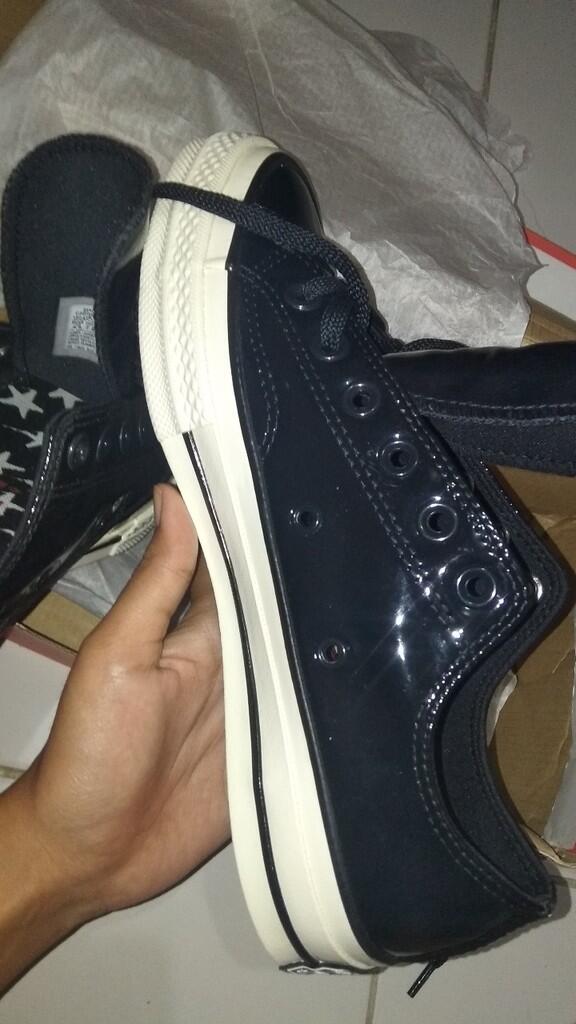 WTA converse fake or ori