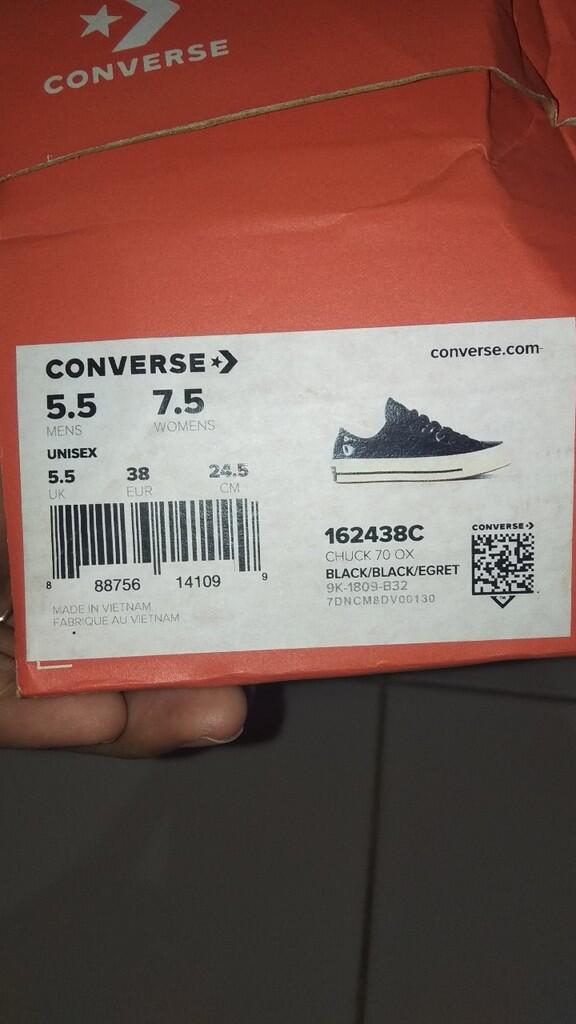 WTA converse fake or ori