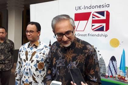 Anies Baswedan dan Dubes Inggris Tanam Pohon Spathodea di Museum Proklamasi