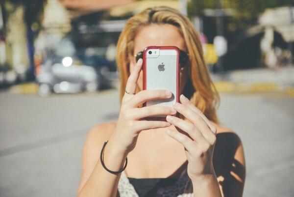 6 Fakta Soal Narsis yang Perlu Diketahui, Bukan Soal Selfie Saja Lho!