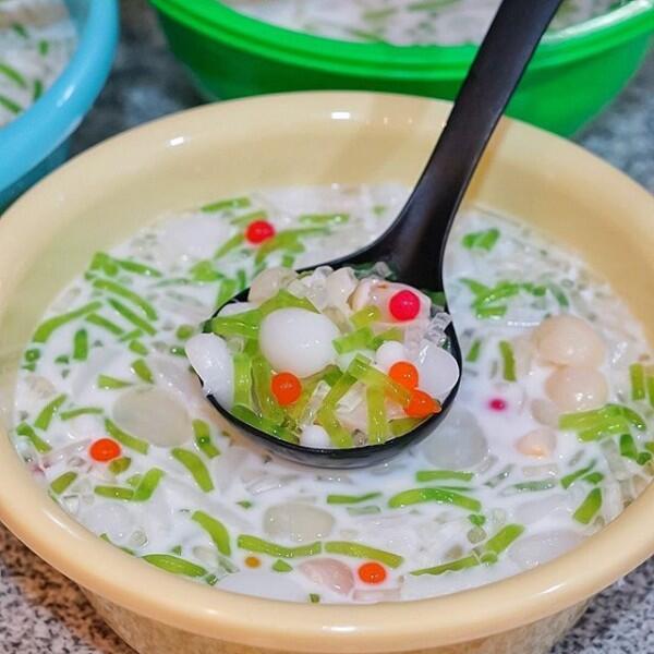 7 Resep Es ala Rumahan, Segar Banget Buat Buka Puasa Nanti