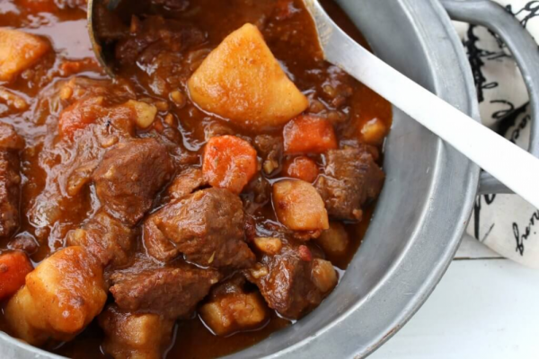 Resep Goulash, Semur Daging ala Hungaria yang Menggoyang Lidah
