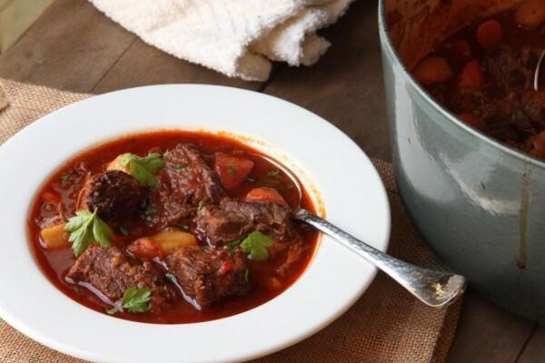 Resep Goulash, Semur Daging ala Hungaria yang Menggoyang Lidah