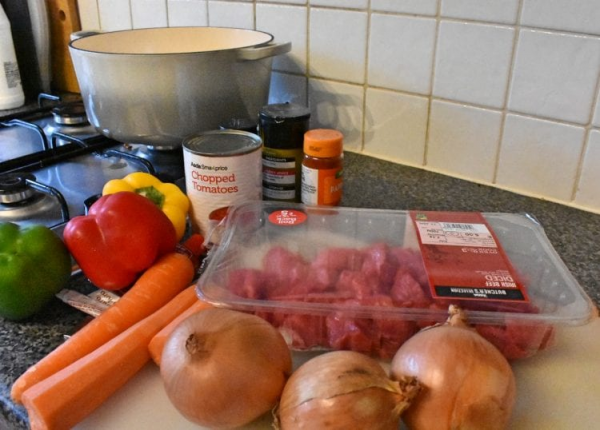 Resep Goulash, Semur Daging ala Hungaria yang Menggoyang Lidah