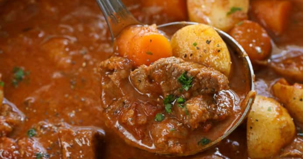 Resep Goulash, Semur Daging ala Hungaria yang Menggoyang Lidah