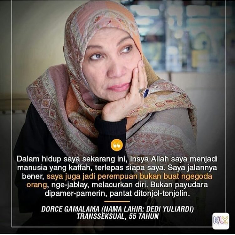 Ketika Transseksual Dianggap HANYA Mengumbar Aurat (Ada nih yang kagak)